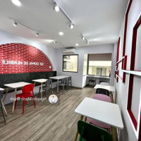 Bán Gấp Nhà Mặt Tiền Đường Trần Hưng Đạo, P11, Quận 5:Diện Tích64M(4X16M) 5 Tầng Mới Đẹp Full Nội Thất