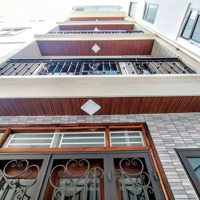 Căn Nhà 32M2*5 Tầng Mới Kính Coong Ngay Sân Bóng Cầu Đơ Cách Chợ Hà Đông Chỉ 200M