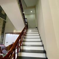 BÁN NHÀ 4,5 TẦNG, 7 PHÒNG NGỦ MẶT TIỀN ĐƯỜNG PHẠM VĂN ĐỒNG, CHỈ 8,8 TỶ