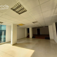 Bán Toà Nhà Mặt Phố Hoàng Quốc Việt 163M2- 6 Tầng Kinh Doanh Vỉa Hè Rộng