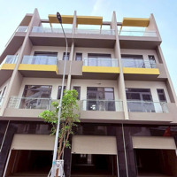 Nhà Phố Cạnh Làng Đại Học Quốc Gia Hcm.
