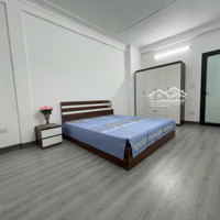 Bán Nhà Đẹp Kim Giang 28M2, 5 Tầng, 3 Ngủ, Ở Ngay, Ngõ Thông, Gần Ôtô, Giá Hiếm, Vừa Tầm
