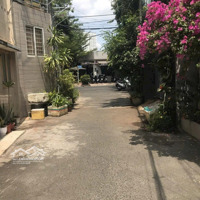 Chính Chủ Bán Nhà Cấp 4,2 Mặt Tiền Đường Ngô Quyền , Phường Hiệp Phú - Quận 9,Khu Kiến Thiết