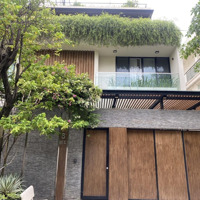 Giá Bán 36 Tỷ Thương Lượng , Biệt Thự Thảo Điền Quận 2 , 7X22M , Kết Cấu Trệt 2 Lầu , Đường 2 Otto