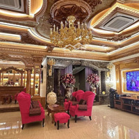 Giá Bán 36 Tỷ Thương Lượng , Biệt Thự Thảo Điền Quận 2 , 7X22M , Kết Cấu Trệt 2 Lầu , Đường 2 Otto