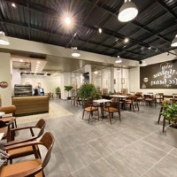 Cho Thuê Mặt Bằng Kinh Doanh Mặt Tiền Quận 3.Diện Tích10X18M, Trệt 75 Triệu. Shop, Nhà Hàng, Showroom
