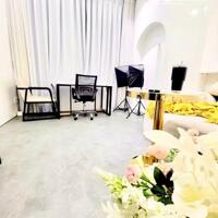 Tòa nhà 4 tầng kinh doanh đỉnh -Mặt phố Lý Thường kiệt -Giá chỉ 12,99 tỷ .