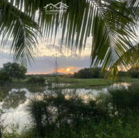 Bán Biệt Thự Trong Khu Đô Thị Ven Sông Tắc Nha Trang