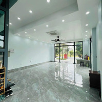 Cho Thuê Nhà Nguyên Căn 5 Tầng Có Thang Máy Sàn Trống Giá Tốt 20 Triệu/ Tháng Liên Hệ: 0909934237