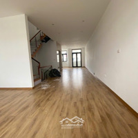 Cho Thuê Nhà Nguyên Căn 5 Tầng Có Thang Máy Sàn Trống Giá Tốt 20 Triệu/ Tháng Liên Hệ: 0909934237