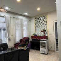 Bán Nhanh Nhà 2 Tầng, 105M2(Ngang 8.8M) Đường Xe Tải - Cách Mặt Tiền Đặng Văn Bi 30M Thẳng Tấp