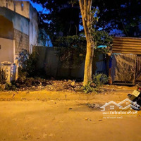 Định Cư Mỹ Bán Gấp Lô Đất Nền Tại Nguyễn Xiển, Q9. Giá Bán 3Tỷ2/100M2. Sổ Riêng.