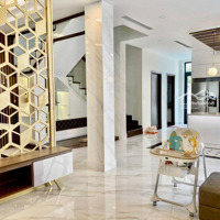 Bán Nhà Biệt Thự 4 Phòng Ngủ 4 Vệ Sinh 175M2 Tại Lucasta Villa, Phú Hữu, Quận 9, Hcm, Giá Bán 26,5 Tỷ