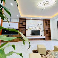 Giảm Chào Nhà Mặt Ngõ To Như Phố, Hoàng Quốc Việt, 56M2X4T, Ô Tô Tránh Mặt Tiền Rộng, Chỉ 18.9 Tỷ