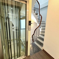 Thang Máy 6 Tầng Xây Mới Cạnh Hồ Tây