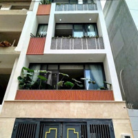 Bán Nhà Bình Thạnh,Hẽm Xe Hơinguyễn Văn Thươngdiện Tích4.2X11M, Trệt Lửng 3 Lầu 4 Phòng Ngủ 5 Vệ Sinh Giá Bán 10 Tỷ Tl