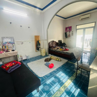 Nhà P.hoà Bình Gần Sân Banh Biên Hoà 3,9 Tỷ Đường Xe Hơi Né Nhau 94M2 Nay Là P.quang Vinh