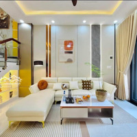 Về Quê Cần Bán Nhà Đ.đinh Công Tráng,Tân Định,Q1 Giá Bán5Tỷ180/76,5M Thuê 30 Triệu/Tháng Gần Chợ Tân Định