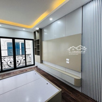 Bán Nhà.nguyễn Chính -Tân Mai Hoàng-Mai 36 M2 X5 Tầng Giá Bán 7,4 Tỷ 50 M Ra Ôtô