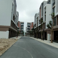 Bán Bt Đẹp Xuất Sắc Tại The Crown - Vinhomes Ocean Park 3, Giá Bán 13,5 Tỷ, 80M2