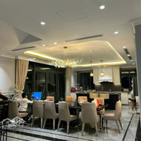 Cho Thuê Căn Penthous 550M2 5 Phòng Ngủmỹ Đình Pear. Có Sân Vườn Hồ Cá Koi, Full Nội Thất Cao Cấp, 90 Triệu/Th