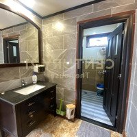 Cần Bán Nhà Trần Bình Trọng, 101,9 M2 3 Lầu Có Sân Thượng Đẹp, Thoáng Mát. Liên Hệ: 02743803578