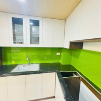 Lô Góc Kinh Doanh Ngõ Nông Rộng Gần Phố, Chỉ 3.25 Tỷ