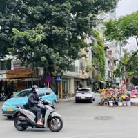 Ngã Tư Chùa Bộc*Tôn Thất Tùng. Nhà Mới 5 Tầng*Tm. Ôtô Đỗ Cách Nhà 15M Sát Vincom Phạm Ngọc Thạch