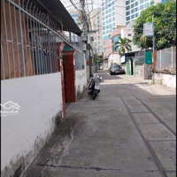 Bán Nhà Hẻm 3 Mặt Tiền Sát Biển Đường Dương Hiến Quyền Củ - Khu Vĩnh Hoà Gần Khách Sạn Mường Thanh