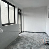 Bán Nhà Mặt Phố Đông Thiên, 30M2, Hơn 6 Tỷ, Hoàng Mai, Hà Nội, Giá Tốt! Hot!