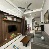 Nhà Âu Cơ - 6.1 Tỷ- Full Nội Thất.