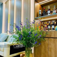 Cần Bán Căn Hộ 142M2, 4 Phòng Ngủ View Đẹp, Full Đồ Đẹp, Chung Cư Ct8 - The Emerald. Giá Bán 9.9 Tỷ