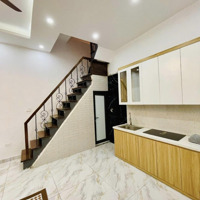 Siêu Hiếm Bán Nhà,Diện Tích 28M2,Mặt Tiền 5,1M,Ô Tô Đỗ Qua,Mặt Phố Kinh Doanh,Giá Chỉ 6,95 Tỷ
