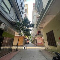 Bán Nhà Phân Lô Phố Trần Quốc Hoàn, 2 Mặt Thoáng, Ô Tô Tránh, Kinh Doanh Sầm Uất, 40M2, 14 Tỷ
