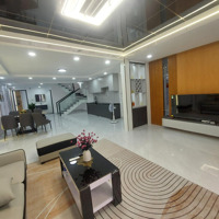 Nhà 5,3X19,2 Tầng, Nhà Đẹp Full Nội Thất, Hẻm Ô Tô, Gần Coopmart Phan Văn Hớn Trường Chinh, 38Ha