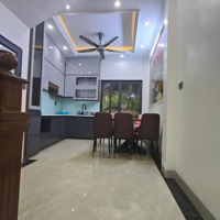 Nhà Đẹp - Nội Thất Sang Trọng - Ngõ Thoáng - 60M Ô Tô Dừng Đỗ - Tiện Ích Bạt Ngàn- Ở Sướng