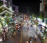 Cần Tiền Bán Gấp Biệt Thự Rộng 150M2, Gần Ngay Trạm Metro Số 1 Với Giá Chỉ 36 Tỷ. Liên Hệ: 0934076446