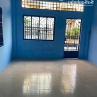 Cho thuê nhà nguyên căn hẻm xe hơi đường Núi Thành, P.13, Tân Bình
