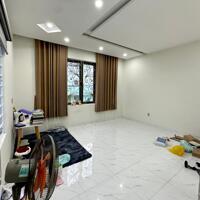 Cho thuê nhà 3.5 tầng, đường Lê Thị Xuyến, Thanh Khê, Đà Nẵng. DT 70m2. Giá chỉ 16 triệu/tháng