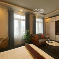 Khach Sạn 3 Sao - Vị Trí Trung Tâm Quận Cầu Giấy - View Hồ Cực Đẹp, Hợp Đồng Thuê 2 Tỷ/ Năm -