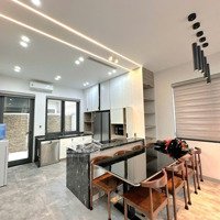 Modern Villa Ideal For Families In Vinhomes Marina!