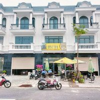 Nhà Phố Thương Mại 100M2 Diện Tích Sử Dụng 300M2 Full Thổ, Công Chứng Ngay