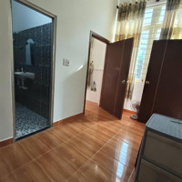 Cho Thuê 2 Phòng Góc Đường Bác Ái - Đặng Văn Bi,