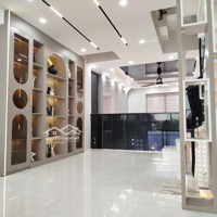 Nhỉnh 8Tỷ. Nhà 5 Tầng, 4X16M. Full Nội Thất.hẽm Xe Hơithông, Vài Bước Chân Ramặt Tiềnlê Đức Thọ, P14, Gò Vấp