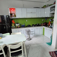 Nhà Cấp 4. Dt: 5X14 Nở Hậu 5M3 Tiện Xây Mới Trệt 2 Lầu Sân Thượng Phường Phú Mỹ, Quận 7