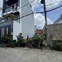 Bán đất hẻm xe tải 379/ Thống Nhất, P.11, GV: 5 x 18, giá 8,88 tỷ