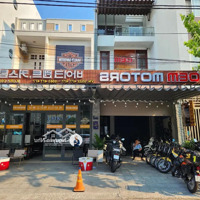 Chỉ 1 Cặp Đất Đường Dương Đình Nghệ, 175 M2 Ngang 10M, Có Nhà 2T Sẵn Dòng Tiền. Hàng Hiếm Giá Hot