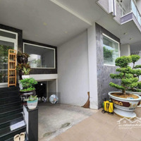 Nhà Mặt Tiền. 5 Tầng, Bình Hưng Bình Chánh, 5X20, 100M.
