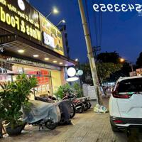 Cho thuê nhà mặt phố 310B Nơ Trang Long, Bình Thạnh, cực chất đẹp sang trọng có sân vườn cổng sau