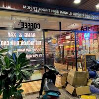 Cho thuê nhà mặt phố 310B Nơ Trang Long, Bình Thạnh, cực chất đẹp sang trọng có sân vườn cổng sau